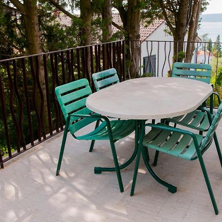 Beautiful Apartment With Picturesque View And Free Parking Portorož Exterior foto