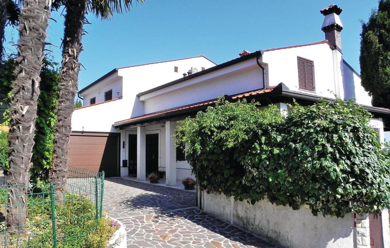 Beautiful Apartment With Picturesque View And Free Parking Portorož Exterior foto